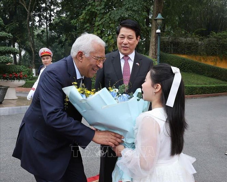 Chủ tịch nước Lương Cường chủ trì Lễ đón Chủ tịch Hội đồng châu Âu