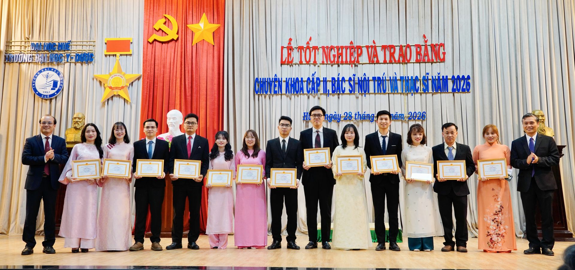 Lễ trao bằng tốt nghiệp