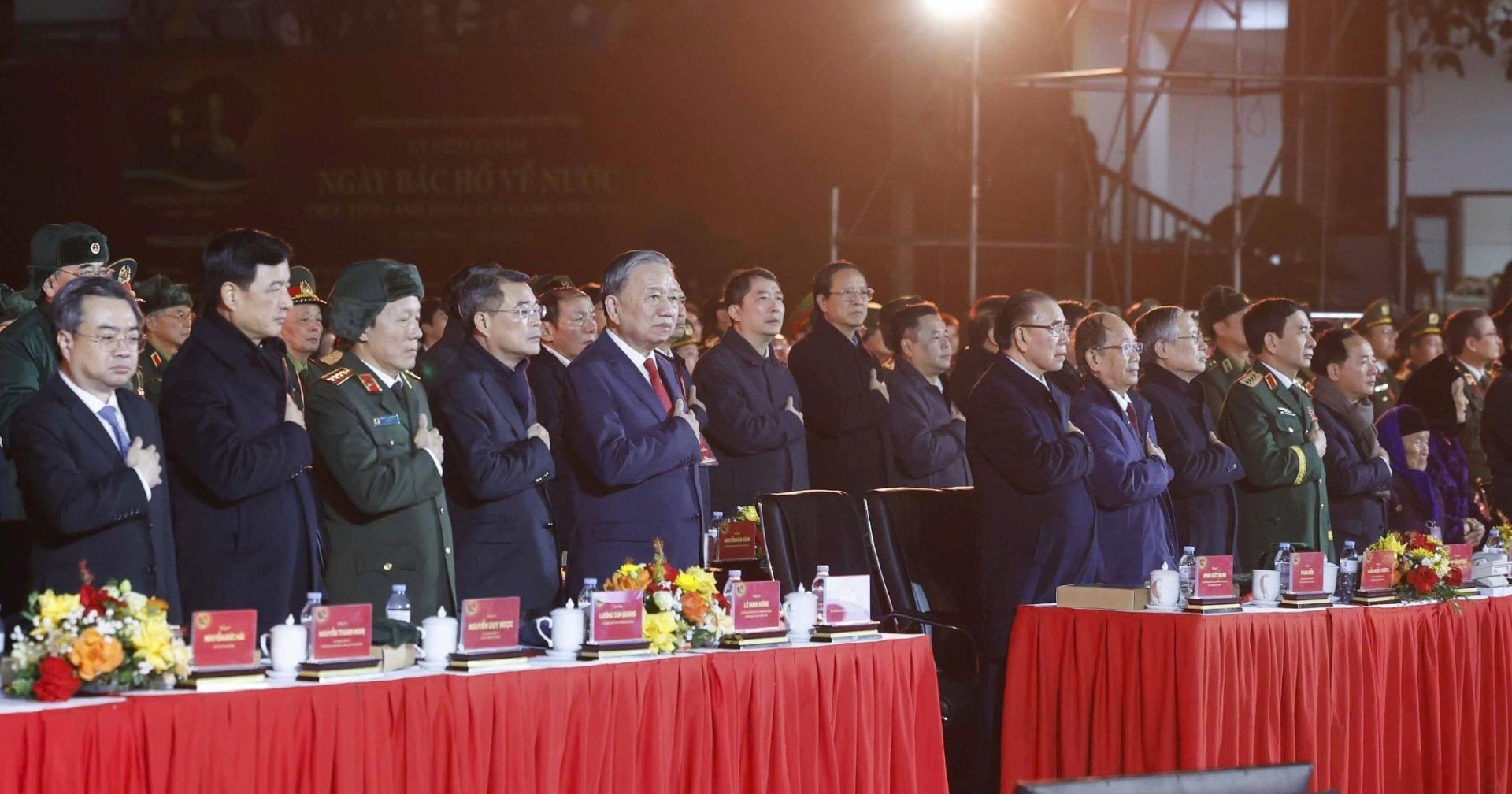 Lời hiệu triệu cho hành trình mới của nội lực, đoàn kết, khát vọng phát triển