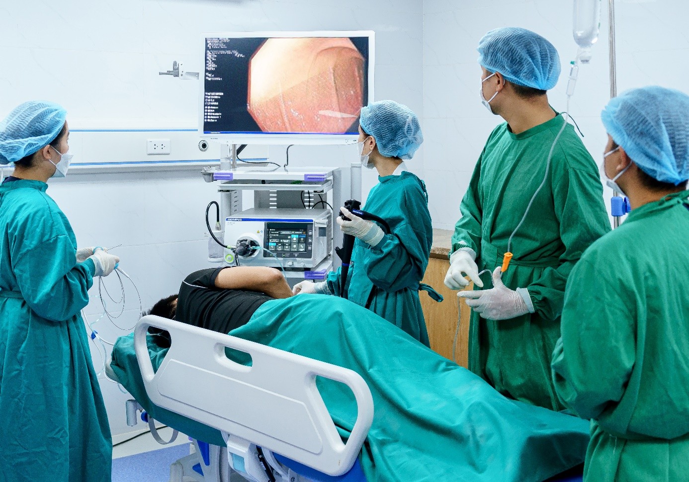 Bệnh nh&acirc;n nội soi kh&ocirc;ng đau tại Trung T&acirc;m Y Khoa Phương Nam