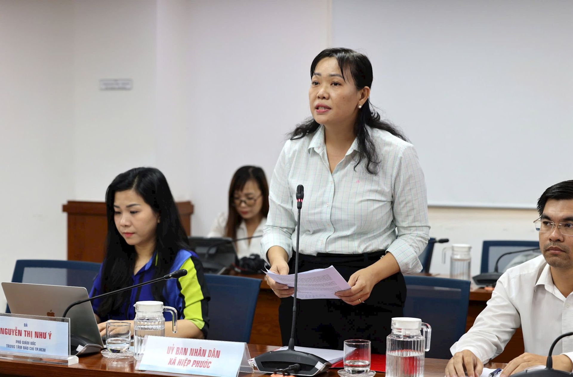 Ngành chức năng TP. HCM vào cuộc làm rõ nghi vấn thực phẩm hết hạn trong bếp ăn học đường