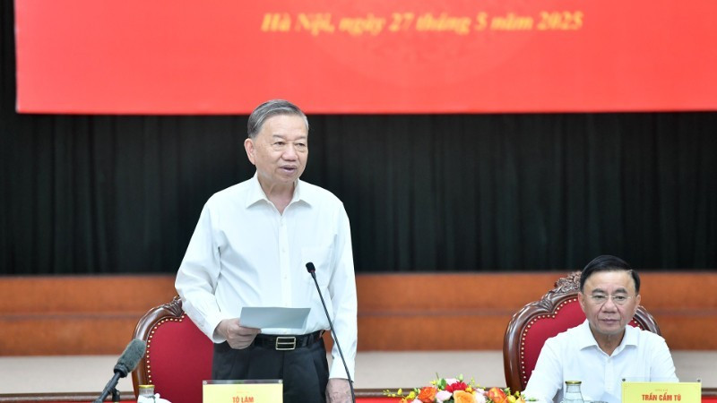 Bộ Chính trị phân công các đồng chí tham gia Ban Bí thư khoá XIV