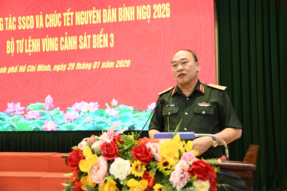 Trung tướng L&ecirc; Quang Đạo - Ph&oacute; Tổng Tham mưu trưởng Qu&acirc;n đội nh&acirc;n d&acirc;n Việt Nam ph&aacute;t biểu tại hội nghị