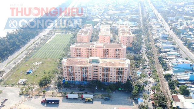 Khu chung cư x&atilde; hội H&ograve;a Hiệp Nam (cũ), phường Hải V&acirc;n. Ảnh: Ho&agrave;ng Hữu Gia Bảo.