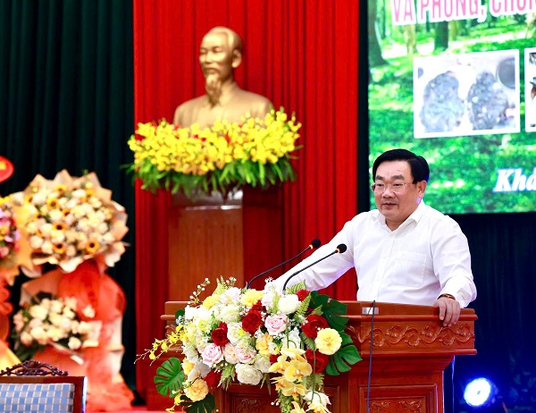 &Ocirc;ng Trịnh Minh Ho&agrave;ng- Tỉnh ủy vi&ecirc;n, Ph&oacute; Chủ tịch UBND tỉnh ph&aacute;t biểu khai mạc