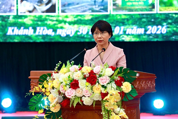 Đại biểu ph&aacute;t biểu