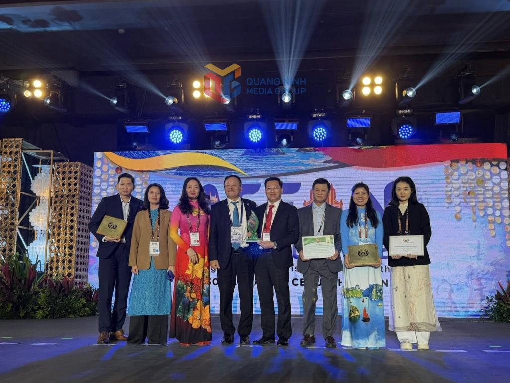 Tỉnh Quảng Ninh có 3 đơn vị được nhận giải thưởng Tỉnh Quảng Ninh có 3 đơn vị được nhận giải thưởng