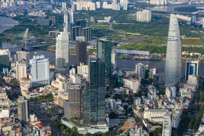 TP. HCM thông qua kế hoạch phát triển thành trung tâm dịch vụ cấp quốc gia