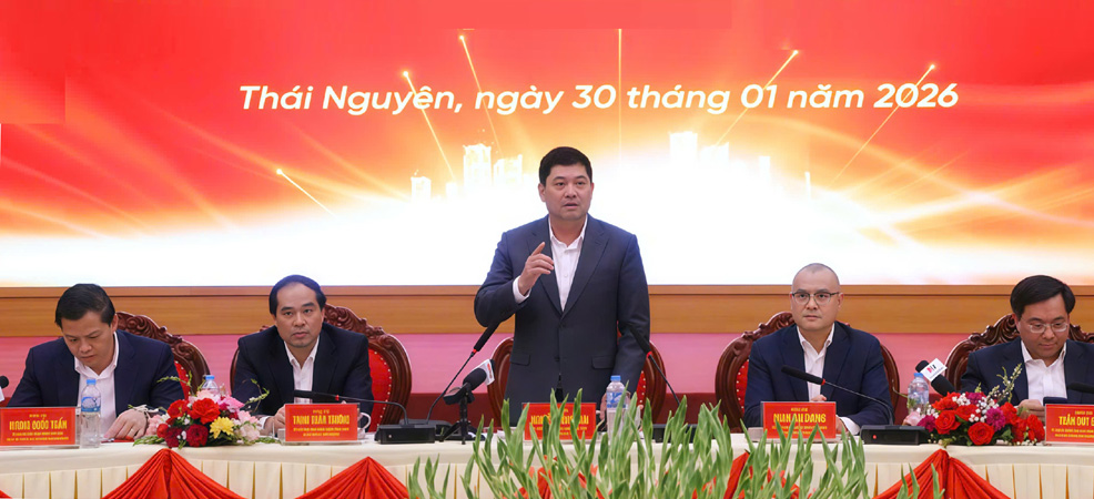Đồng chí Nguyễn Hồng Thái phát biểu tại hội nghị. Đồng chí Nguyễn Hồng Thái phát biểu tại hội nghị.