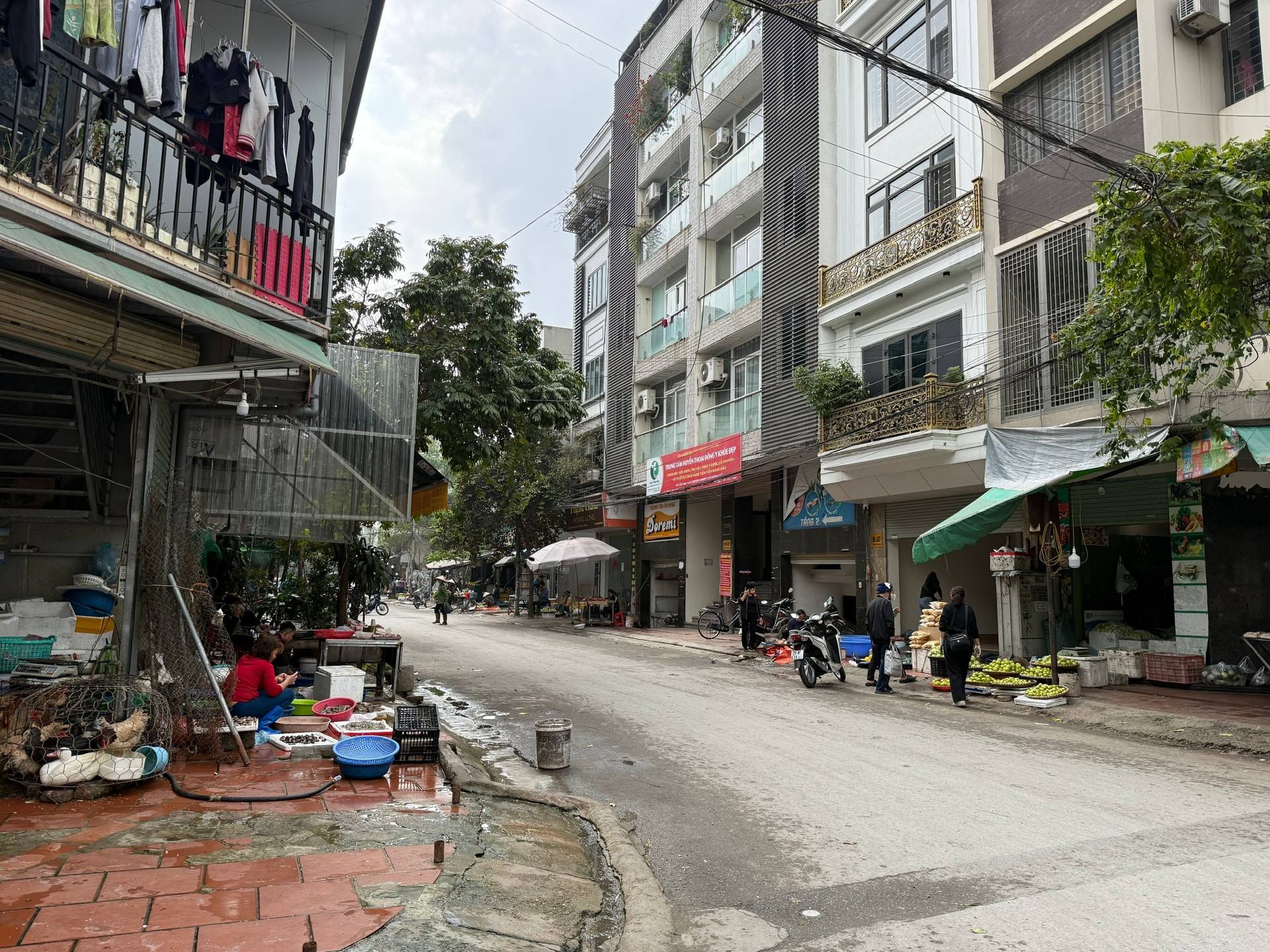 Phường Hà Đông cơ bản hoàn thành giải tỏa 9 chợ cóc, chợ tạm