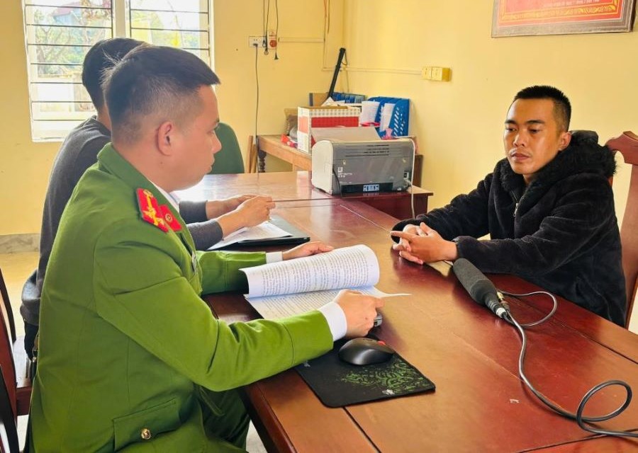 Cơ quan điều tra l&agrave;m việc với Mai Hồng Sơn