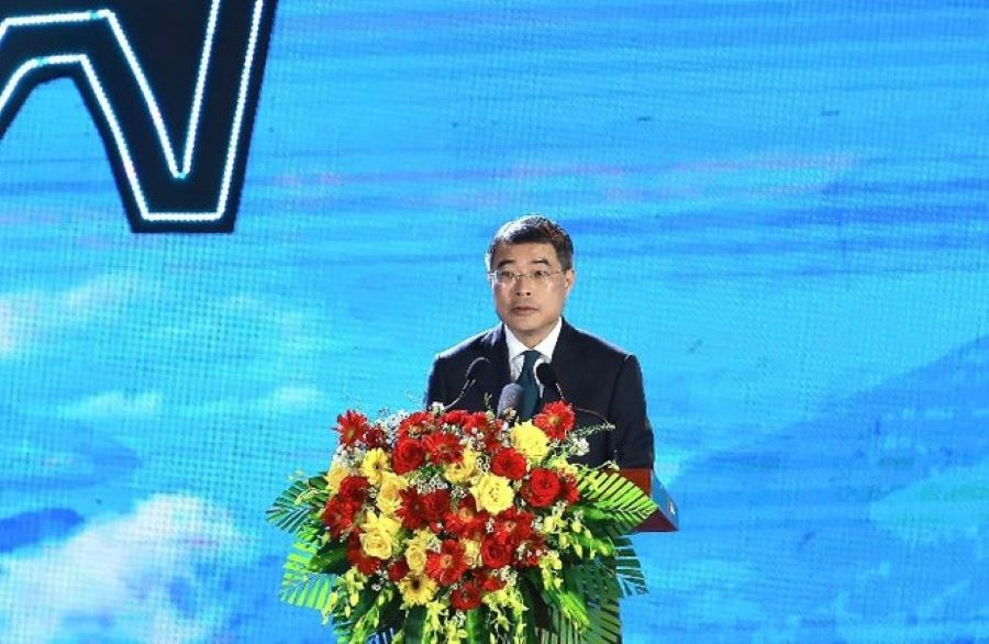 Đồng ch&iacute; L&ecirc; Minh Hưng, Ủy vi&ecirc;n Bộ Ch&iacute;nh trị, B&iacute; thư Trung ương Đảng, Trưởng Ban Tổ chức Trung ương ph&aacute;t biểu tại chương tr&igrave;nh