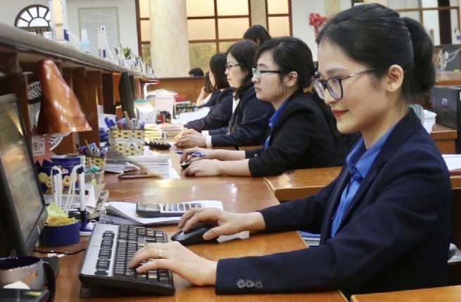 Hoạt động nghiệp vụ của công chức Kho bạc Nhà nước khu vực XI. Ảnh: KT Hoạt động nghiệp vụ của công chức Kho bạc Nhà nước khu vực XI. Ảnh: KT