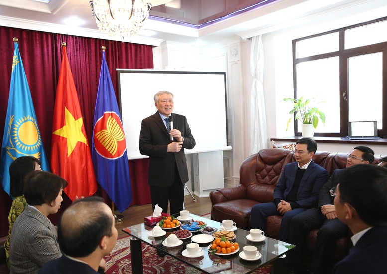 Phát huy vai trò cầu nối hữu nghị thúc đẩy quan hệ hợp tác toàn diện Việt Nam - Kazakhstan