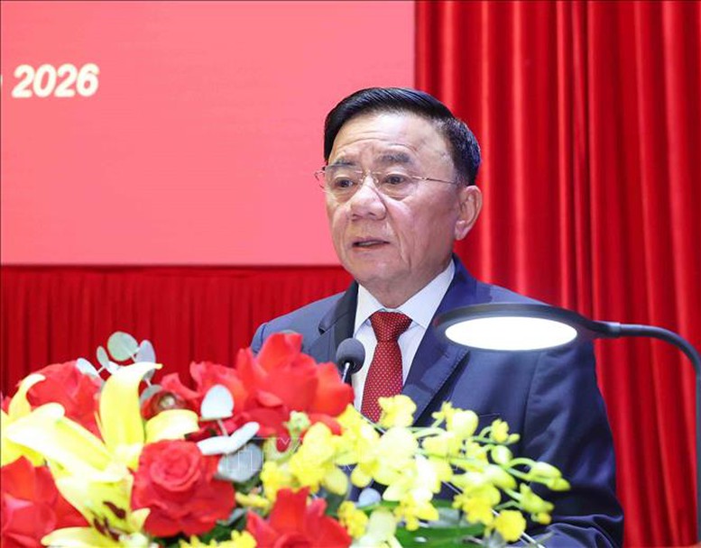 Đồng chí Trần Cẩm Tú, Ủy viên Bộ Chính trị, Thường trực Ban Bí thư, Bí thư Đảng uỷ các cơ quan Đảng Trung ương phát biểu tại buổi lễ - Ảnh: TTXVN Đồng chí Trần Cẩm Tú, Ủy viên Bộ Chính trị, Thường trực Ban Bí thư, Bí thư Đảng uỷ các cơ quan Đảng Trung ương phát biểu tại buổi lễ - Ảnh: TTXVN