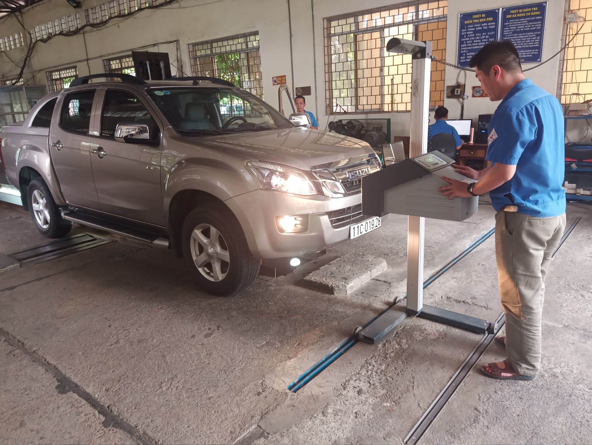 Cao Bằng: 10.030 lượt xe cơ giới đường bộ được kiểm định an toàn