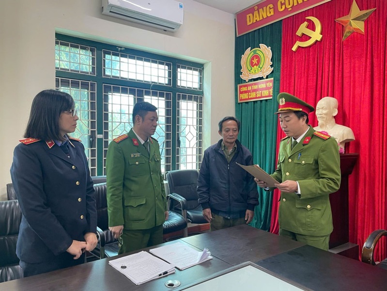 Hưng Yên: Khởi tố đối tượng sản xuất mì chính giả