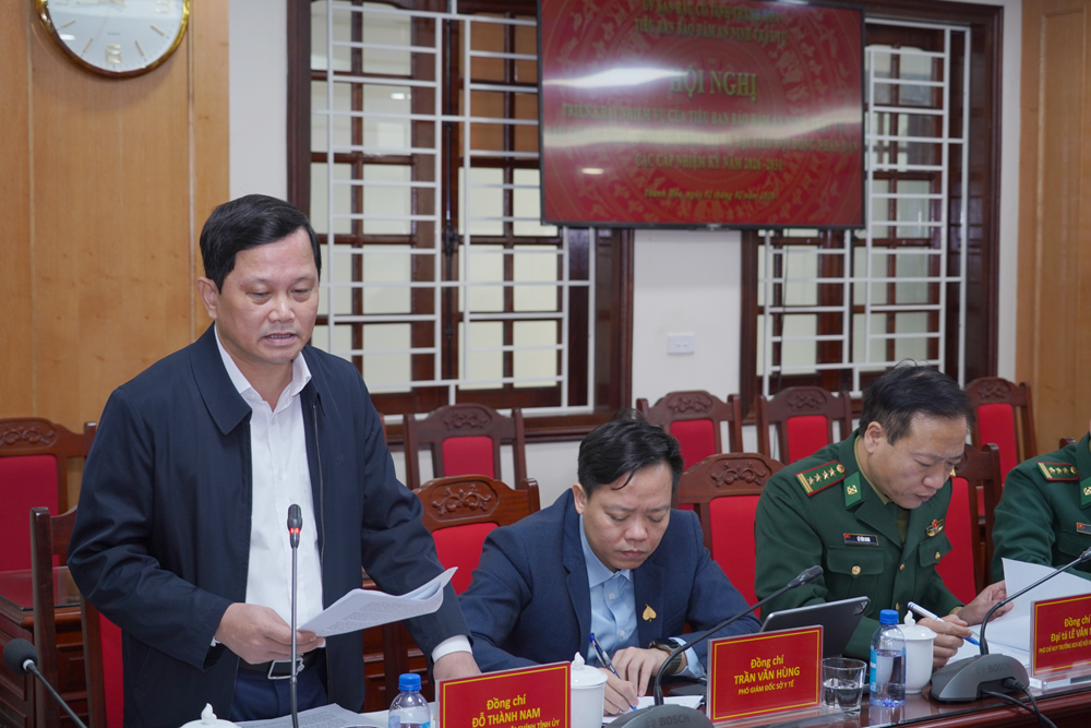 Đồng ch&iacute; Đỗ Th&agrave;nh Nam, Ph&oacute; Trưởng Ban Nội ch&iacute;nh Tỉnh ủy - Th&agrave;nh vi&ecirc;n Tiểu ban ph&aacute;t biểu tại hội nghị.