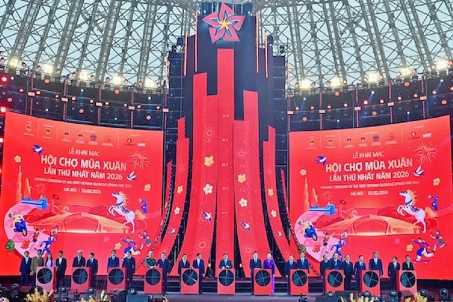 Sáng 2/2/2026, tại Trung tâm Triển lãm Việt Nam - VEC Đông Anh, Hà Nội, Thủ tướng Chính phủ Phạm Minh Chính đã khai mạc Hội chợ Mùa Xuân lần thứ nhất. Sáng 2/2/2026, tại Trung tâm Triển lãm Việt Nam - VEC Đông Anh, Hà Nội, Thủ tướng Chính phủ Phạm Minh Chính đã khai mạc Hội chợ Mùa Xuân lần thứ nhất.