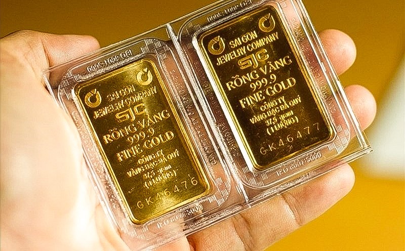 Giá vàng hôm nay 3/2: Tiếp đà giảm