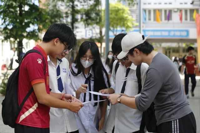 Không công bố đề minh họa kỳ thi tốt nghiệp THPT 2026