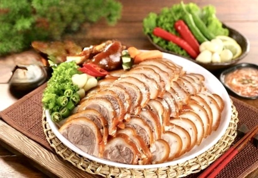 Chân giò muối: Món ăn truyền thống đậm đà hương vị Việt