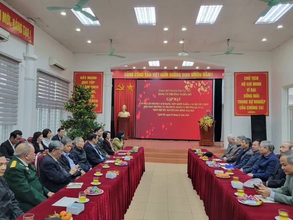Phường Nghĩa Đô gặp mặt cán bộ lão thành nhân dịp Tết Nguyên đán Bính Ngọ 2026