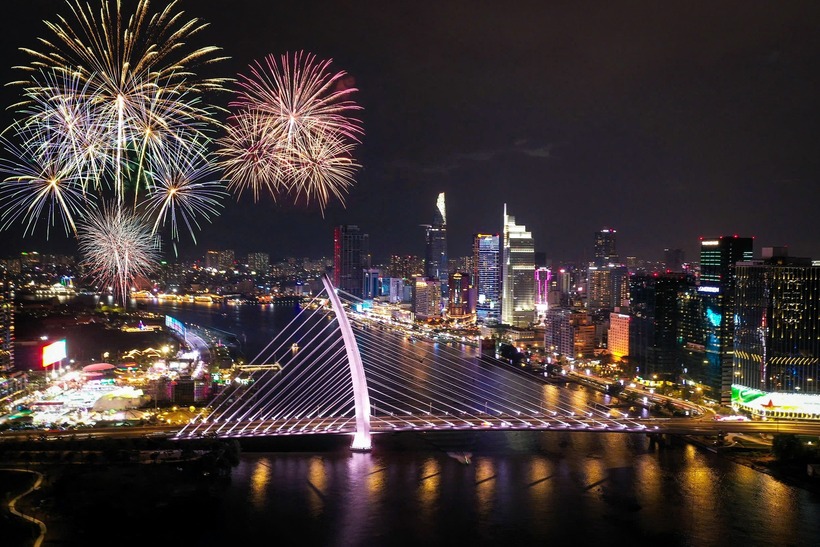 Đêm giao thừa Tết Bính Ngọ 2026 TP. HCM có 17 điểm bắn pháo hoa