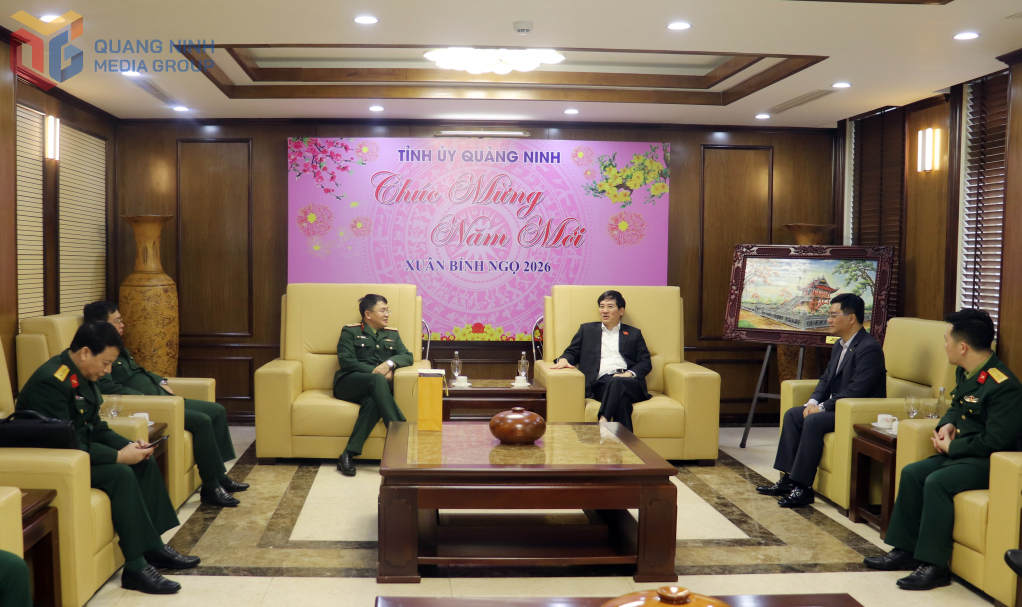 Tổng cục II (Bộ Quốc phòng) thăm, chúc Tết tỉnh Quảng Ninh