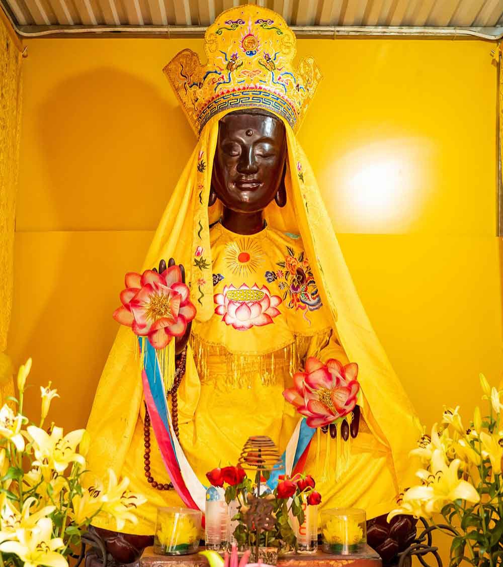 Bắc Ninh: Tượng Phật bằng gỗ Mẫu Man Nương chùa Tổ được công nhận bảo vật quốc gia