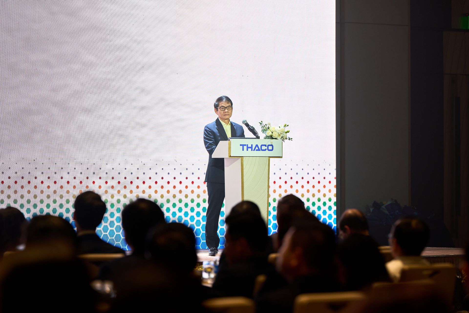Chủ tịch HĐQT THACO Trần B&aacute; Dương tại Hội nghị THACO Group