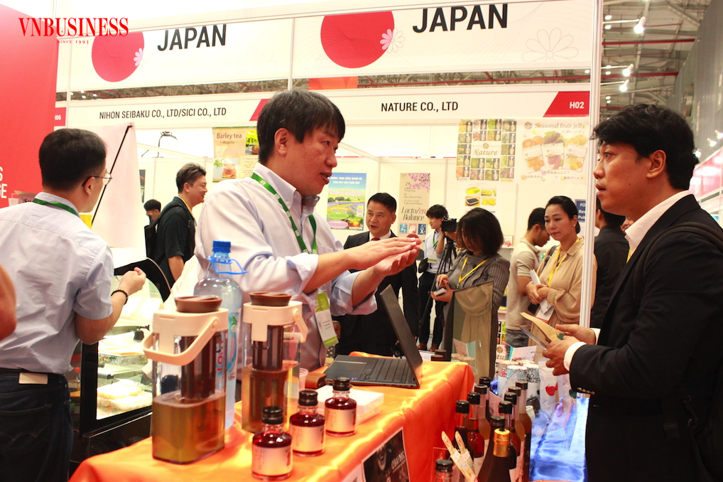 Doanh nghiệp trước “luật chơi” mới: Chủ động thích nghi nhưng vẫn đối mặt lực cản thể chế