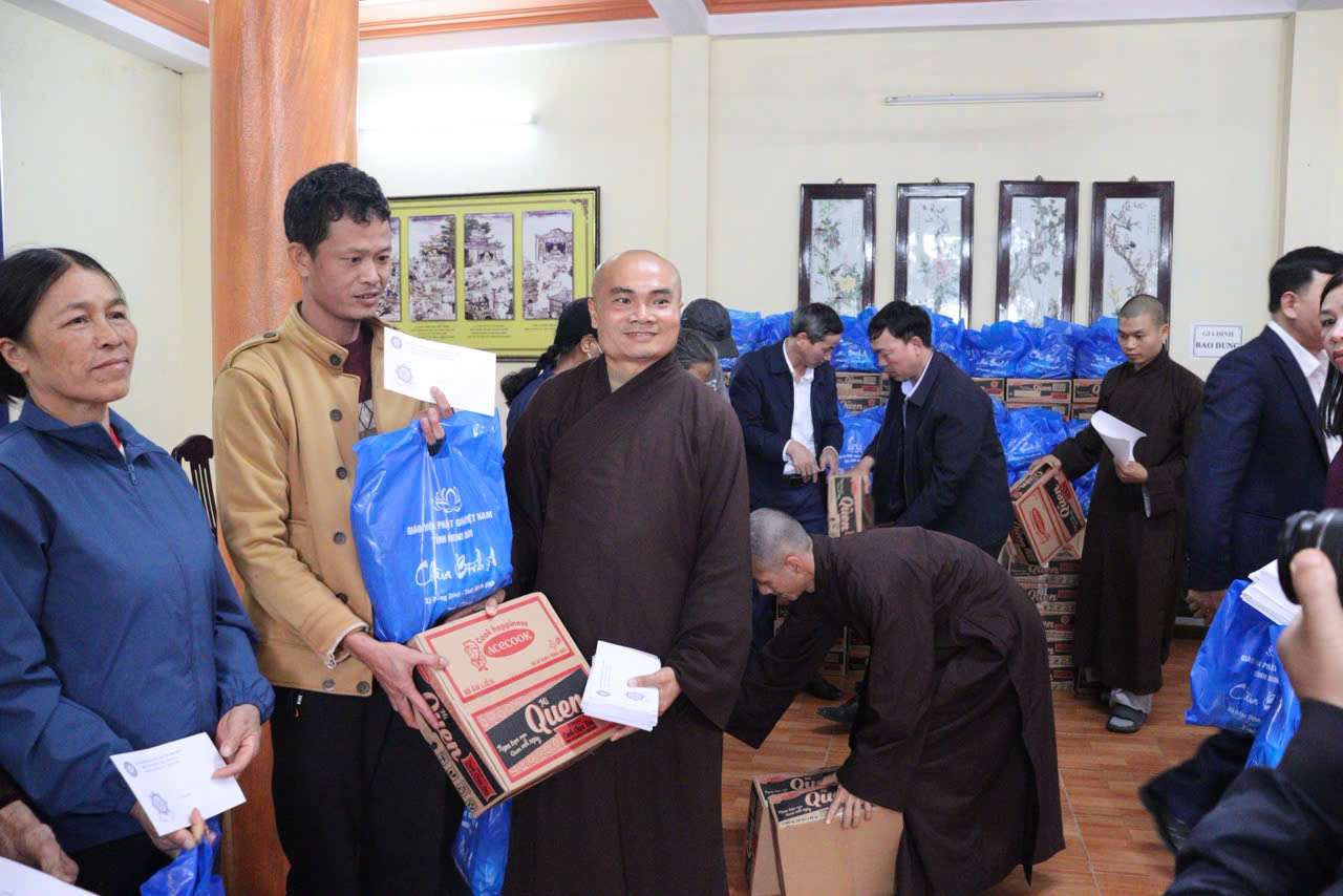 Đại Đức Th&iacute;ch Nhật Kh&aacute;nh