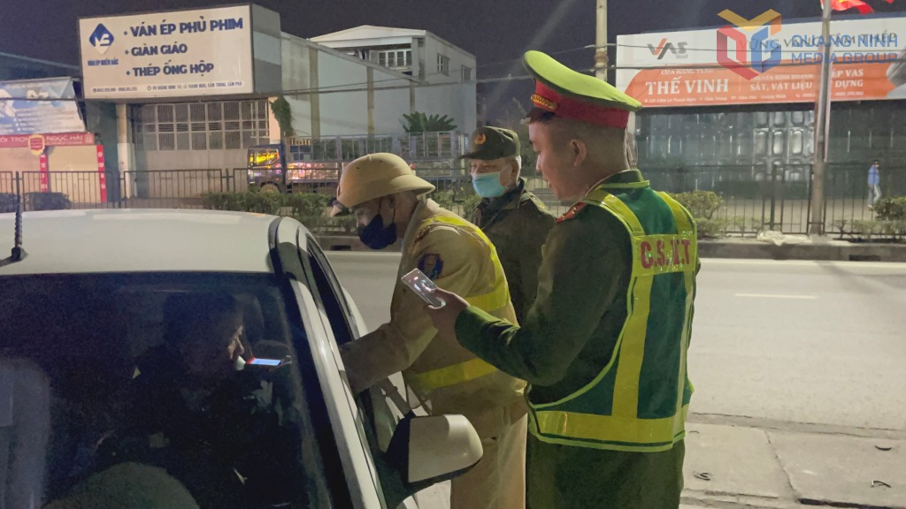 Quảng Ninh tăng cường vận tải, bảo đảm an toàn giao thông dịp Tết Bính Ngọ 2026