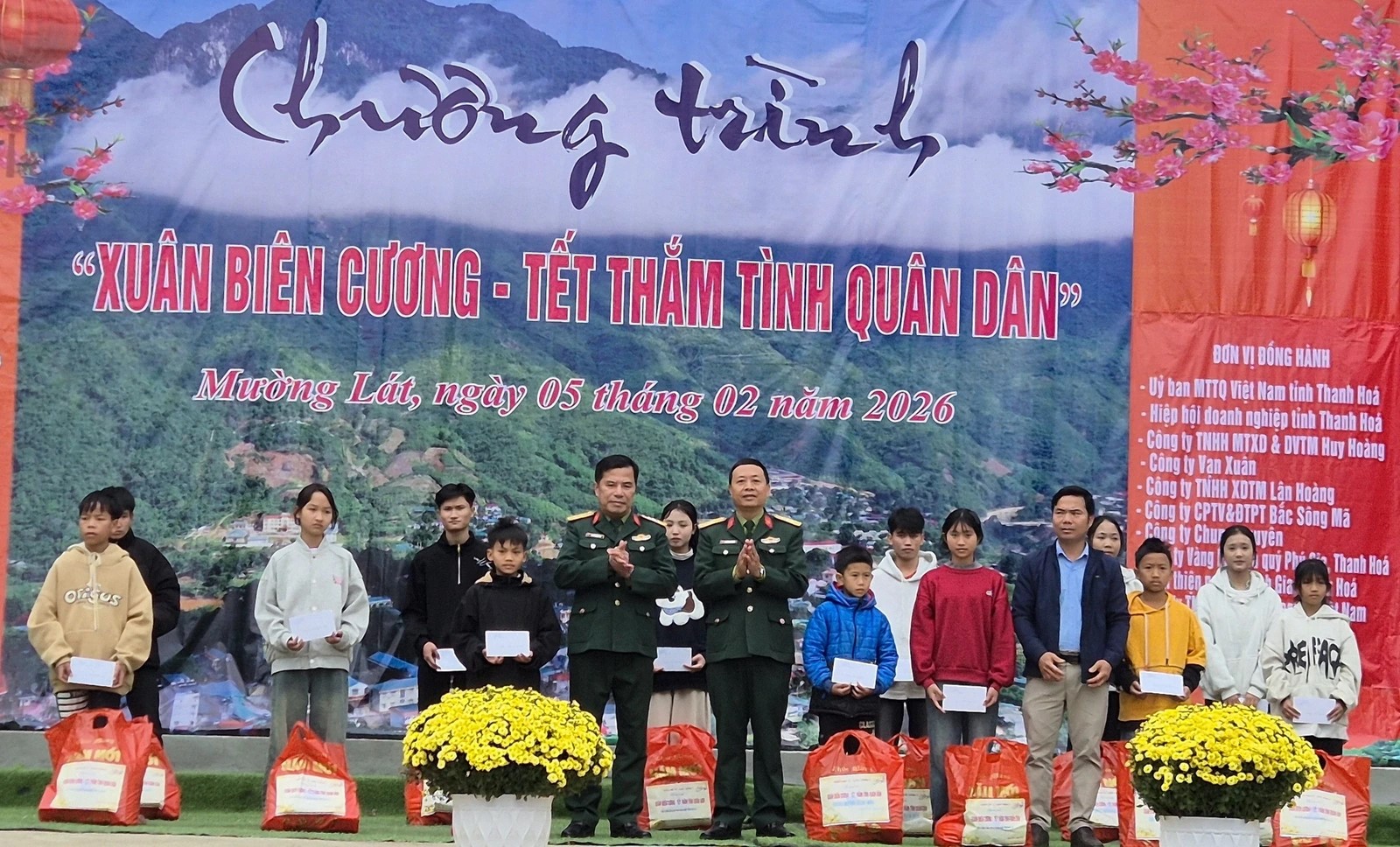 Thanh Hóa: Chương trình “Xuân biên cương - Tết thắm tình quân dân”
