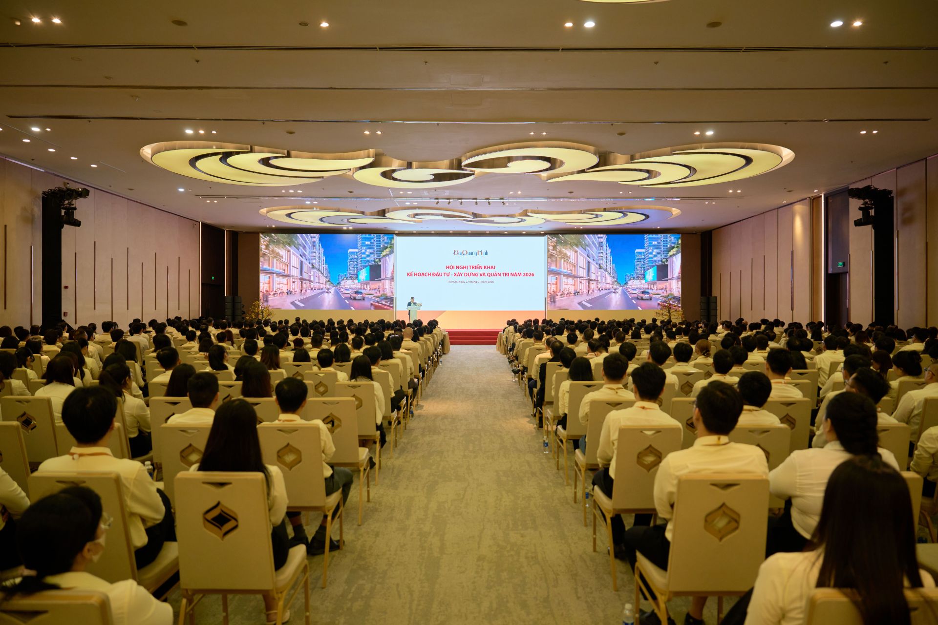 To&agrave;n cảnh Hội nghị Triển khai kế hoạch Đầu tư &ndash; X&acirc;y dựng v&agrave; Quản trị năm 2026 của Đại Quang Minh