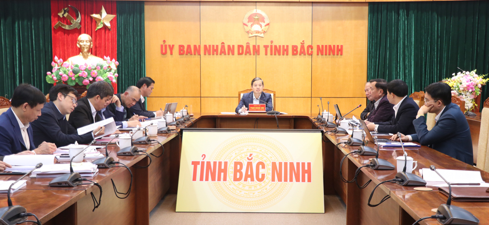 Quang cảnh buổi l&agrave;m việc.