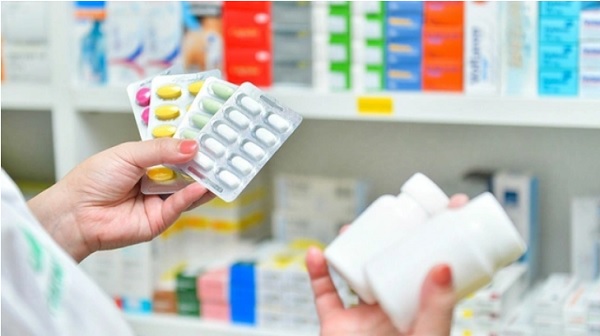 Bộ Y tế yêu cầu không để thiếu thuốc, tăng giá đột biến dịp Tết Bính Ngọ