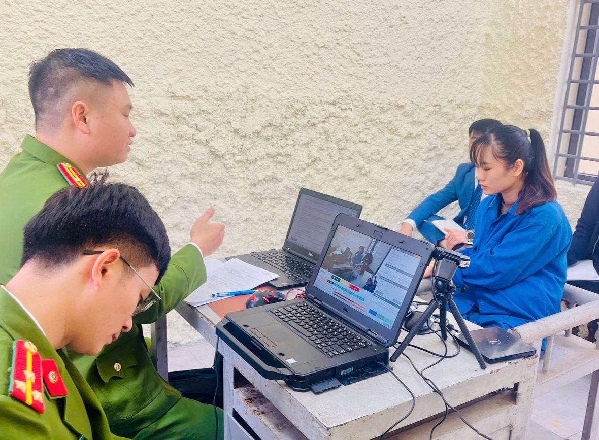 Đối tượng l&agrave;m việc với cơ