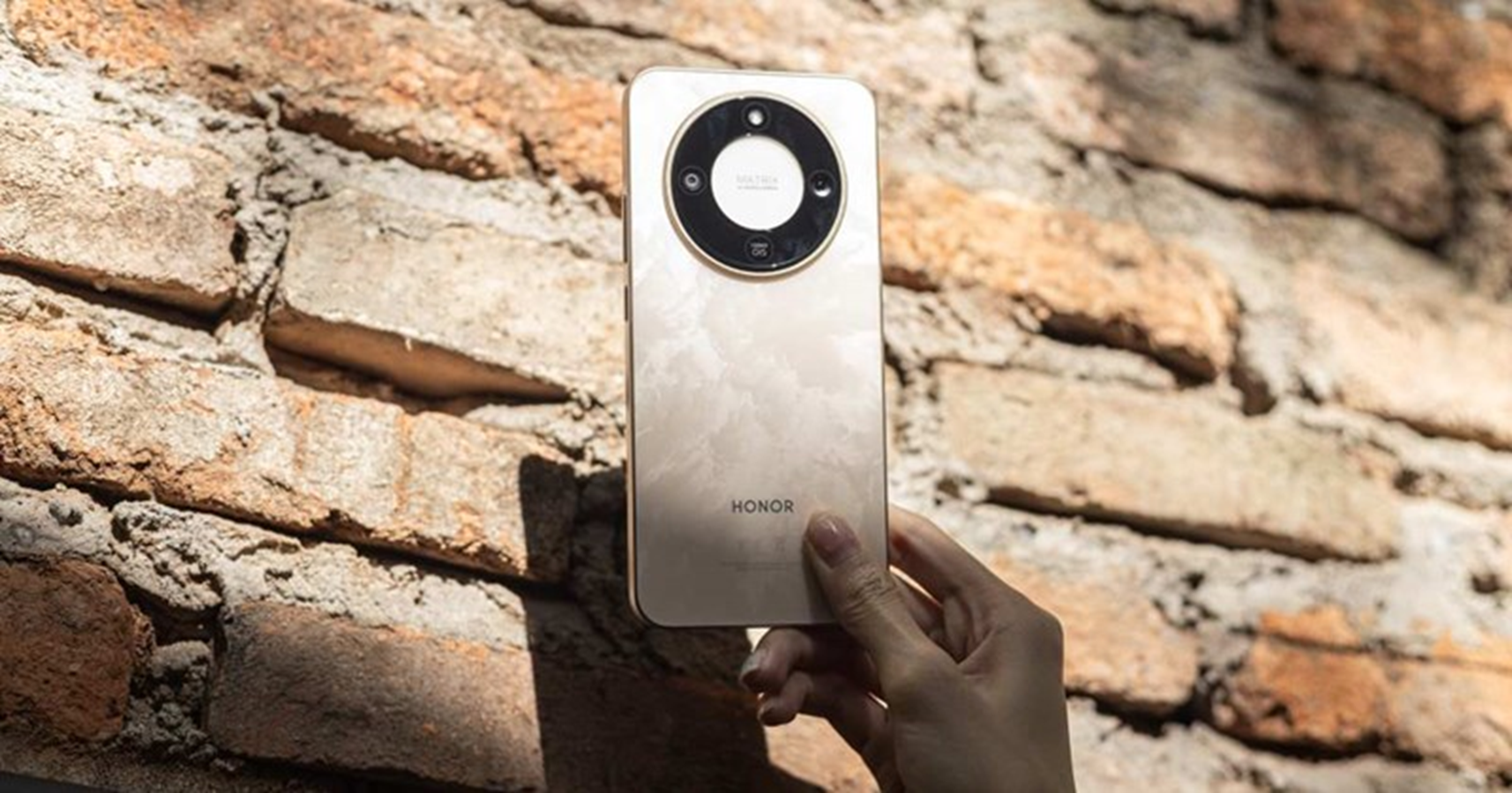 Honor bứt phá dẫn đầu tăng trưởng thị trường di động toàn cầu năm 2025