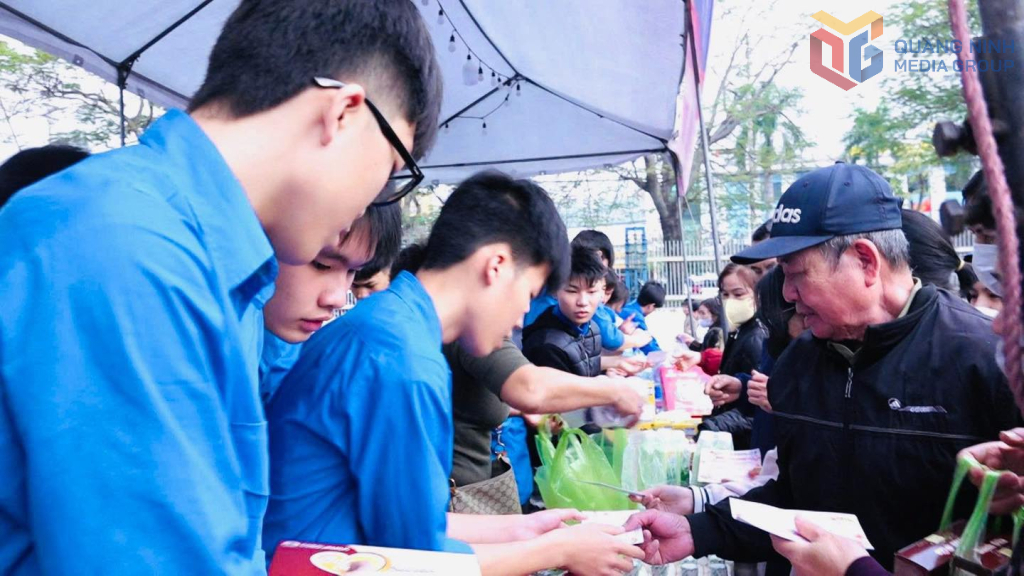 C&aacute;c hoạt động tại 