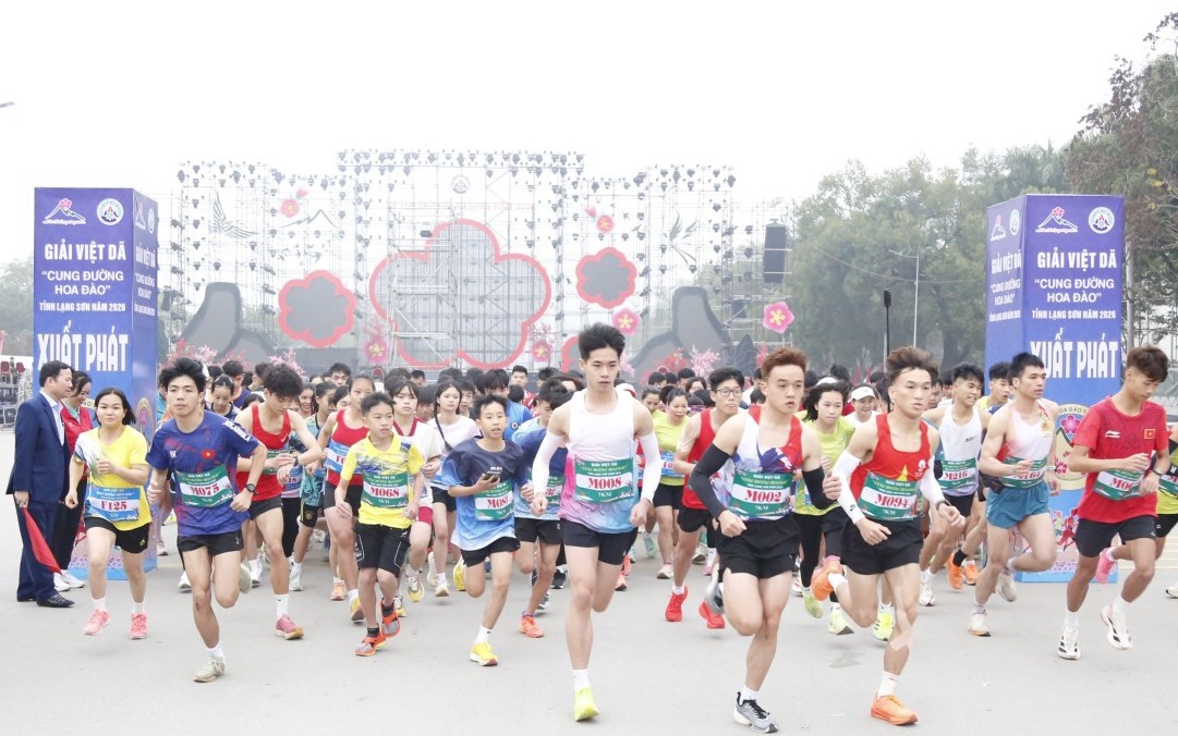 Lạng Sơn: S&ocirc;i động Giải chạy &ldquo;Cung đường Hoa Đ&agrave;o&rdquo; mừng Đảng, mừng Xu&acirc;n B&iacute;nh Ngọ 2026
