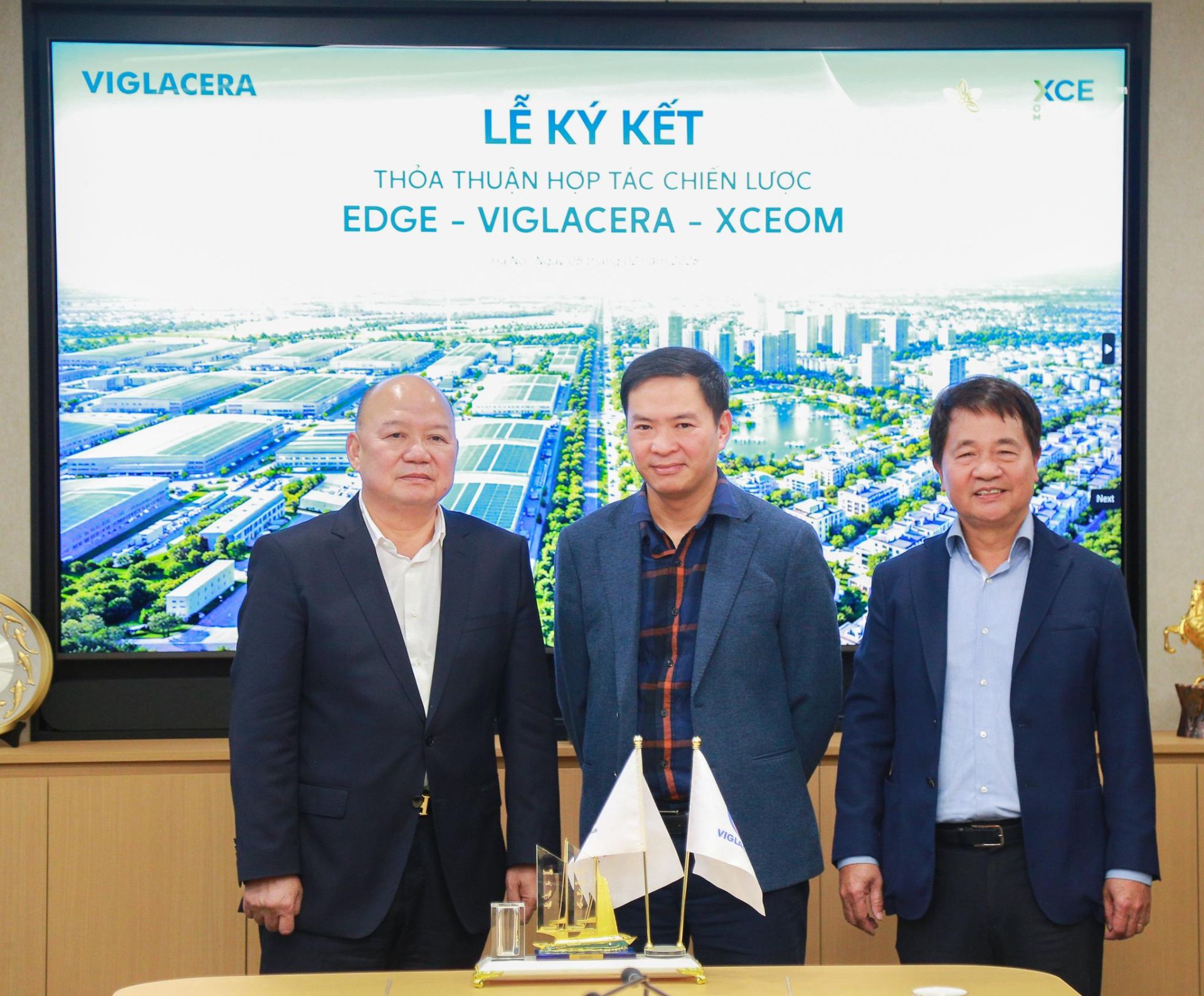 Viglacera hợp tác Xuân Cầu Holdings kiến tạo hệ sinh thái năng lượng xanh và vật liệu xây dựng bền vững