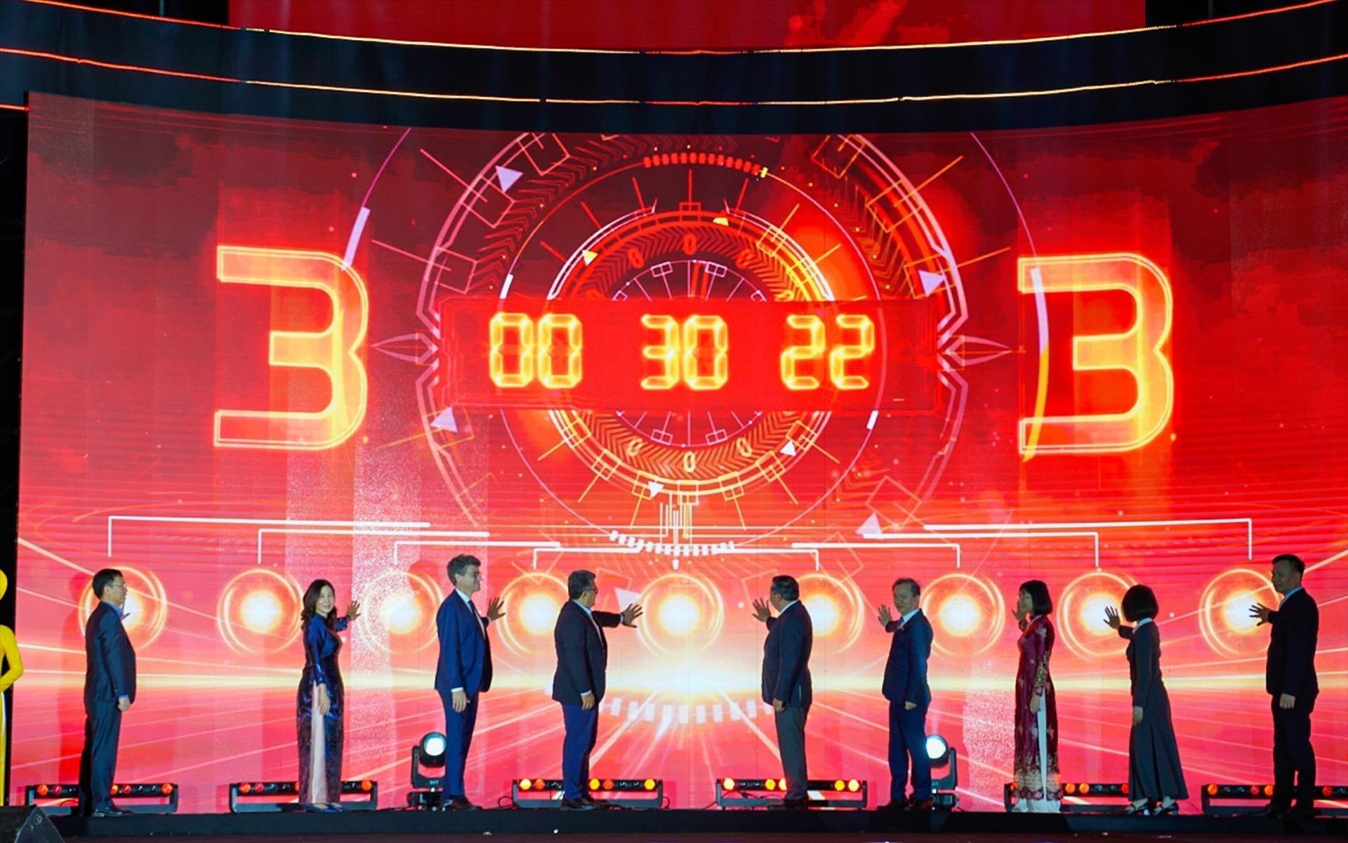 Khai mạc Happy Tết 2026: Lan tỏa thông điệp “Tết là hạnh phúc” giữa không gian di sản Hoàng Thành Thăng Long