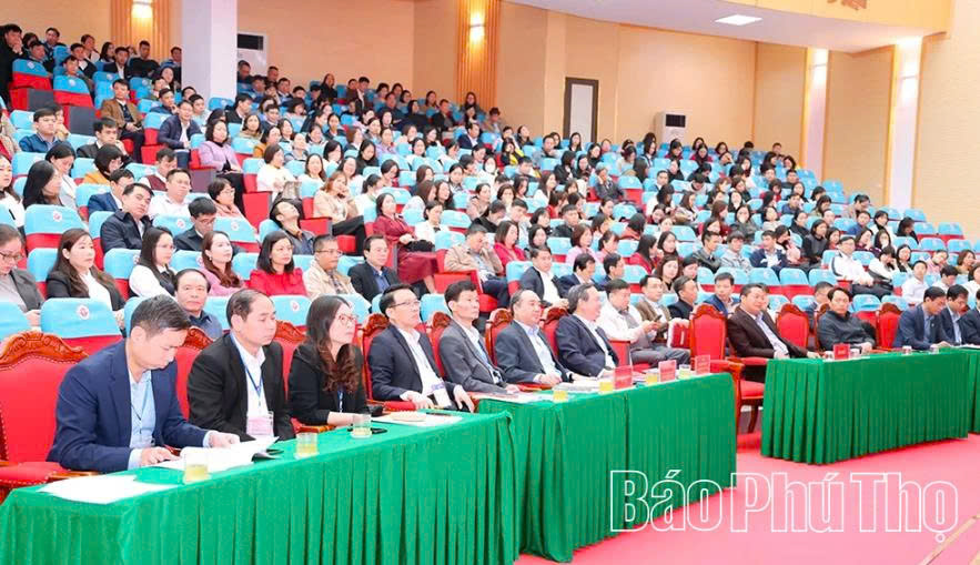 C&aacute;c đại biểu tham dự hội nghị.