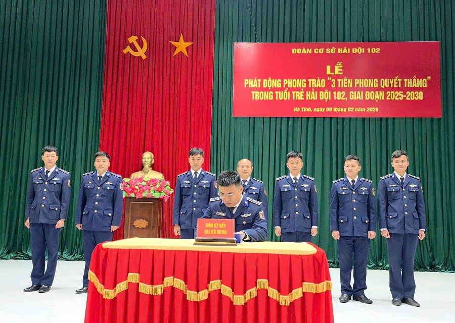 Tuổi trẻ Hải đội 102 phát động phong trào “3 tiên phong quyết thắng” giai đoạn 2025 - 2030