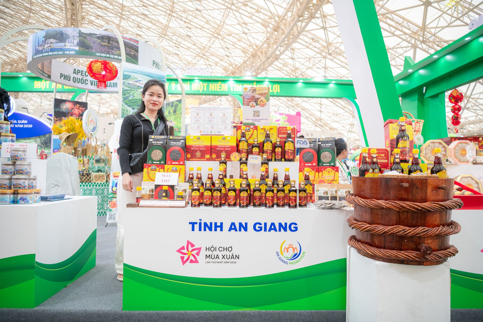 Rất nhiều sản phẩm đạt chuẩn OCOP 4 - 5 sao tại Hội chợ M&ugrave;a Xu&acirc;n 2026