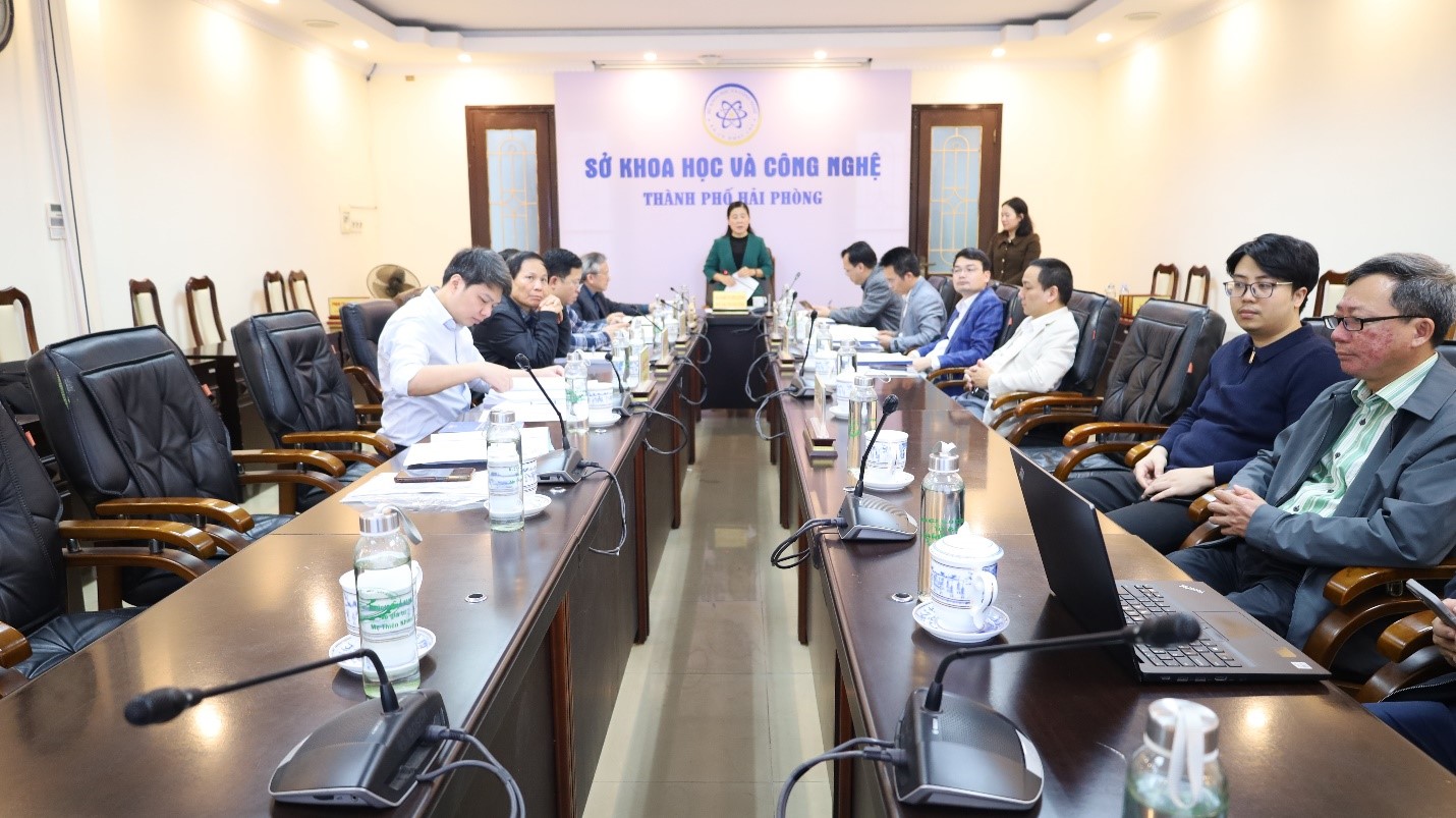 Nghiên cứu ứng dụng Phẫu thuật kết hợp xương sườn bằng nẹp vít trong điều trị chấn thương ngực nặng