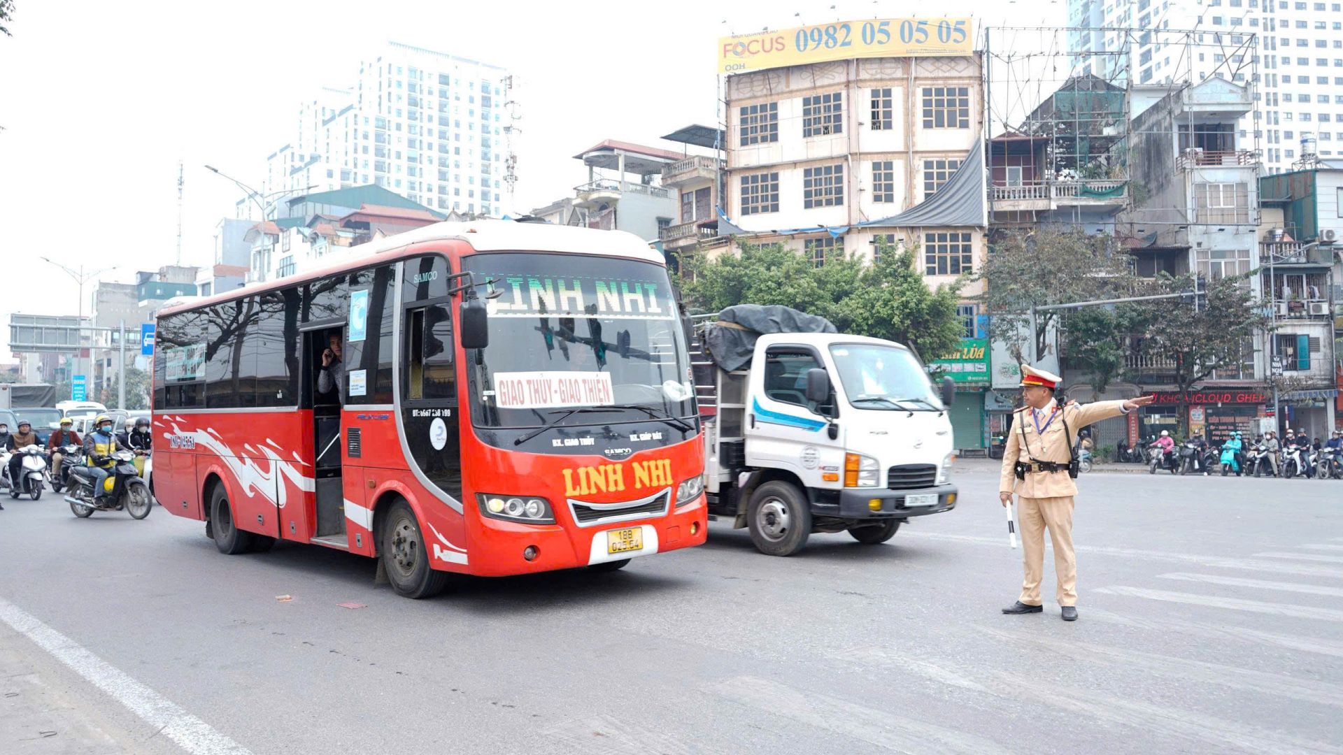 Hà Nội: Tăng cường đảm bảo an ninh trật tự tại bến xe dịp Tết