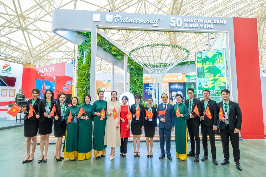 Dalattourist vinh dự nằm trong 190 doanh nghiệp ti&ecirc;u biểu tham gia trưng b&agrave;y tại Triển l&atilde;m A80